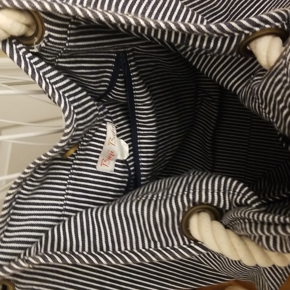 Blue & White striped nautical totes bag - Picture 6 of 10